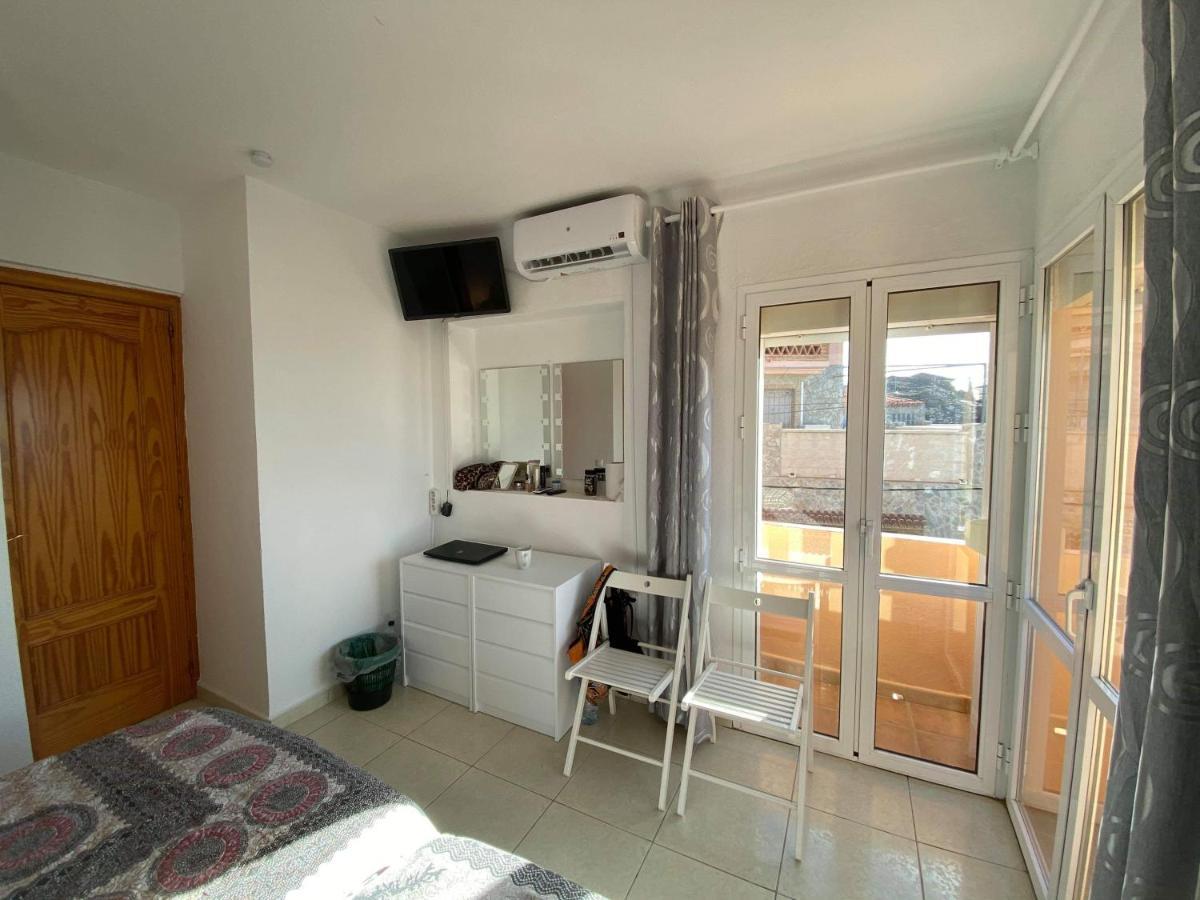 Cozy Rooms In Terraced House Fuengirola Exteriör bild