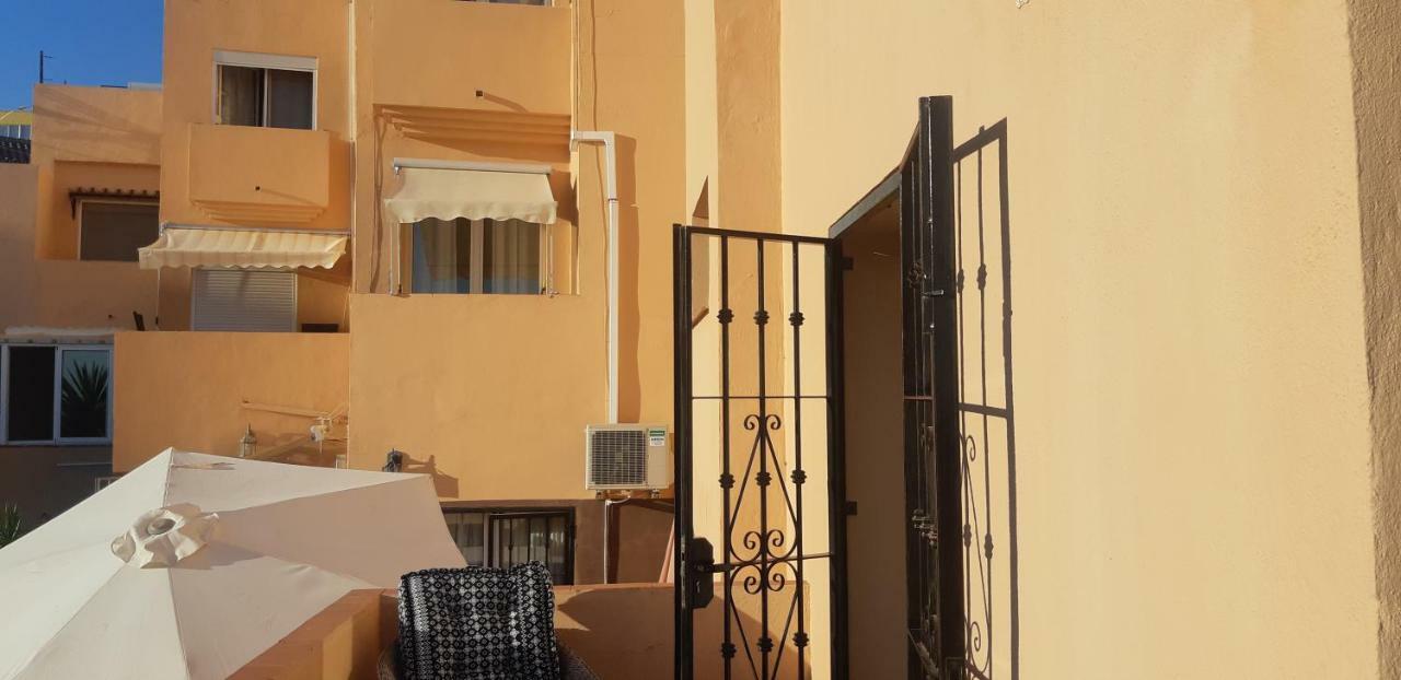 Cozy Rooms In Terraced House Fuengirola Exteriör bild